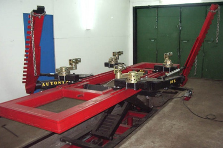 Стенд для исправления геометрии кузовов и рам аварийных автомобилей AS-TORNADO-2